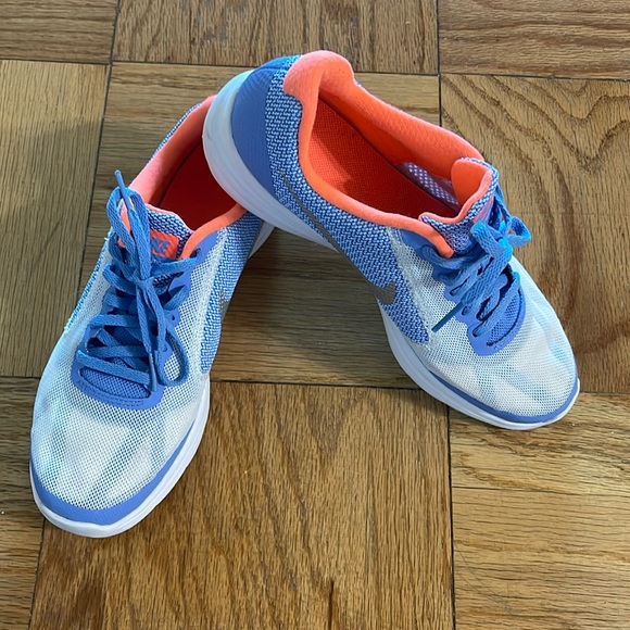 Nike Other - Nike shoes